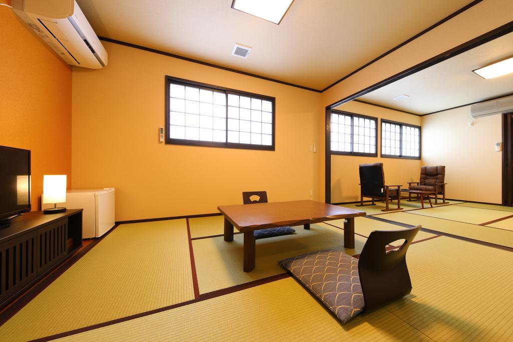 יופו Ryokan Izumoya מראה חיצוני תמונה